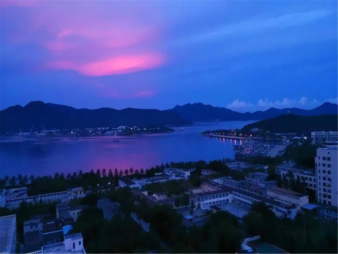 Gentle Grown Sanya Seashore Hotel Eksteriør billede